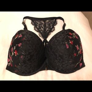4 Lane Bryant Underwire Bras! 3- 40G’s & 1- 40F